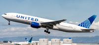 Starlink United Flights Bring High-Speed Internet Above the Clouds