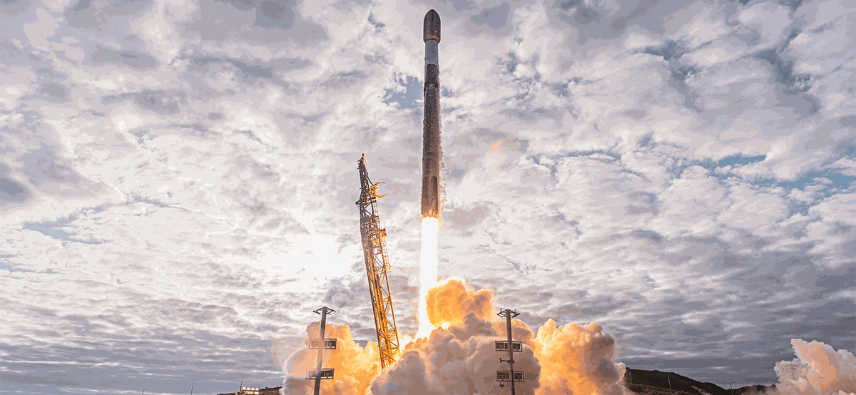 Falcon 9 Launches 25 Starlink Satellites from California | SpaceX ...